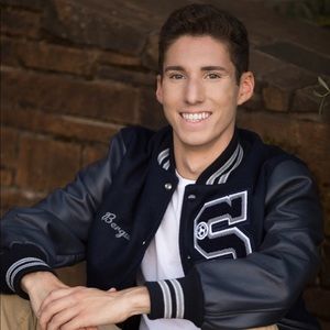 Meet your Posher, Bailey